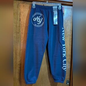 NWT New York City Sweatpants Single Scoop L